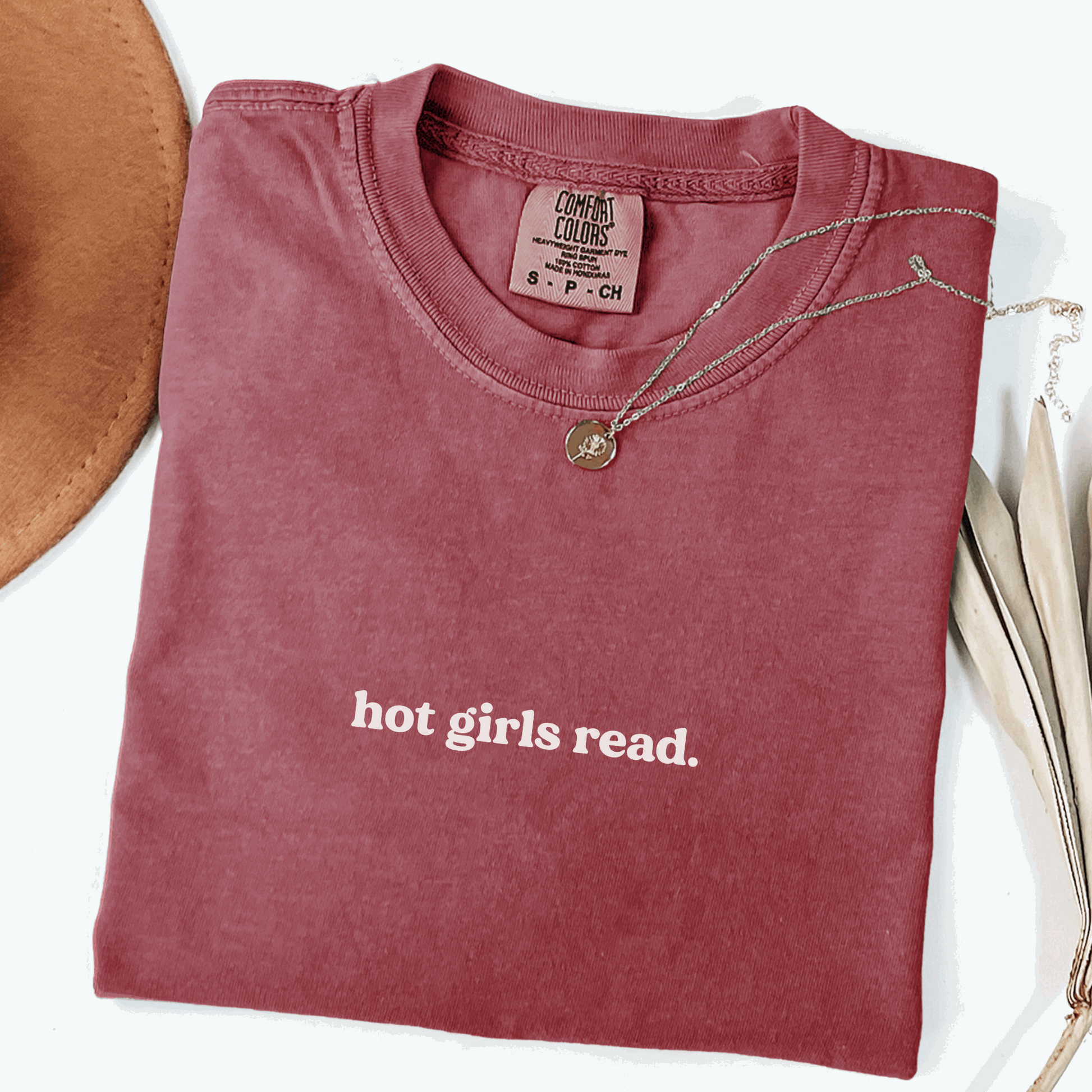 Hot Girls Read T-shirt